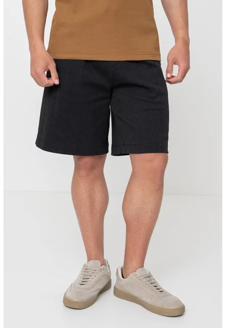 Къс релефен панталон с връзка - Черен