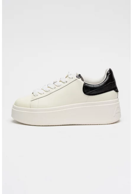 Кожени спортни обувки с равна платформа - Бял/Черен