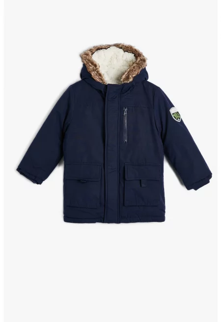 Парка с пухена вата и качулка