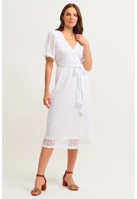 Плетена рокля със застъпен дизайн - Бял