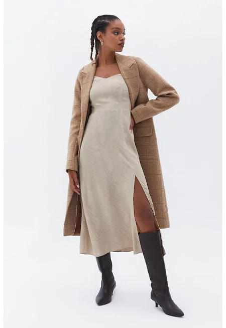 Разкроена рокля с цепка встрани - Мръснобял