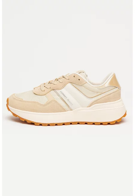 Скосени спортни обувки с велур - Бял/Бежов