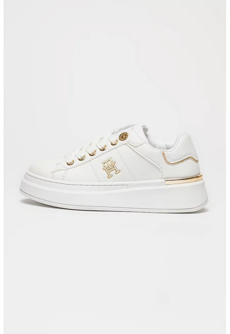 Спортни обувки с лого