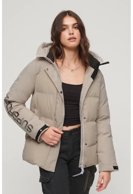 SUPERDRY - Пухено зимно яке с качулка и капитониран дизайн