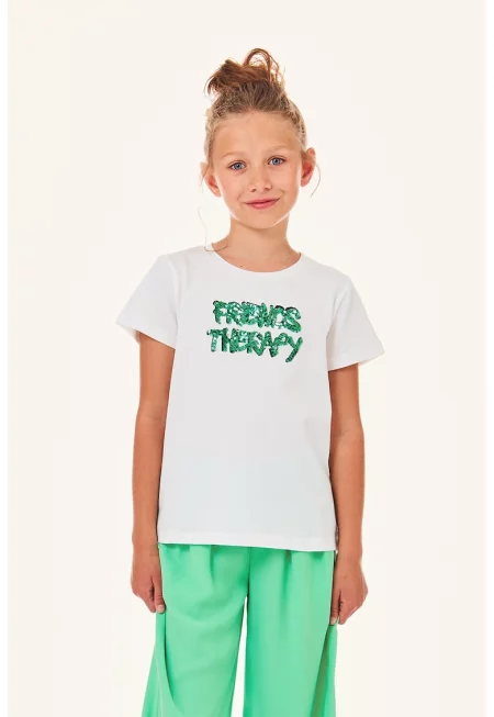 Тениска с овално деколте