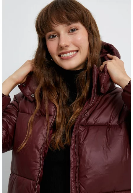 Ватирано зимно яке с качулка