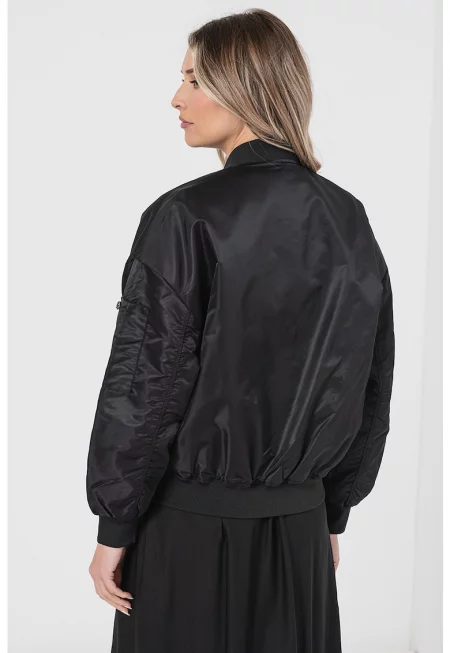 Яке бомбър с цип