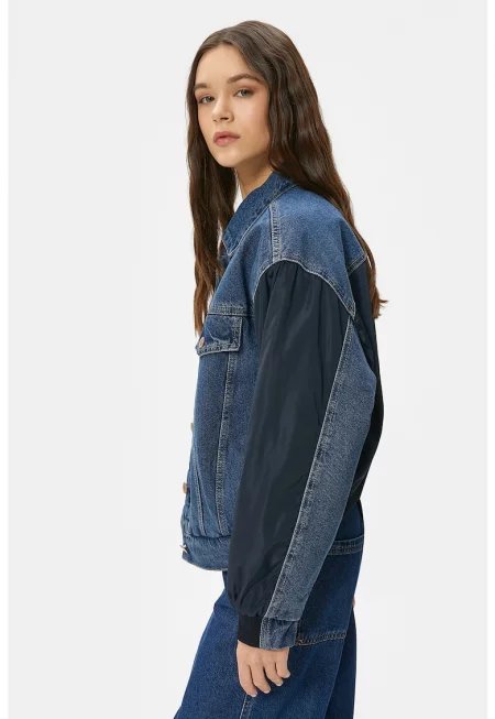 Яке от деним с контрастни панели