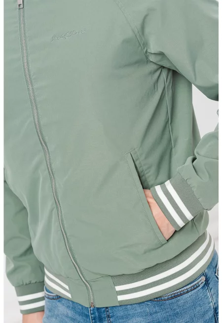 Бомбър яке с реглан ръкави