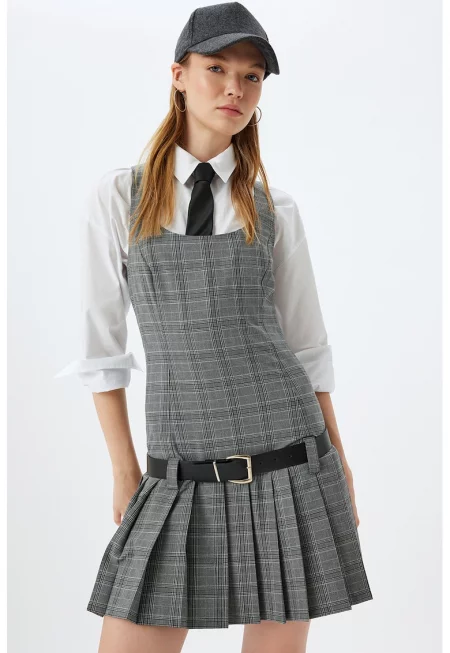 Къса рокля без ръкави - Сив