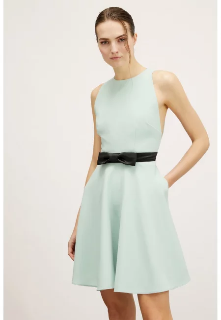 Къса рокля с панделка - Черен/Бледозелен
