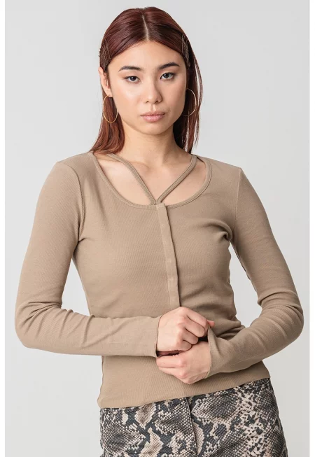 Къса жилетка Bettina - Карамел