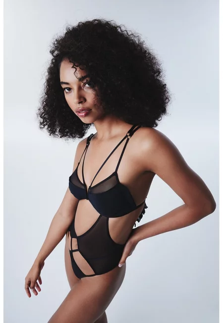 Мрежесто боди с отвори - Черен