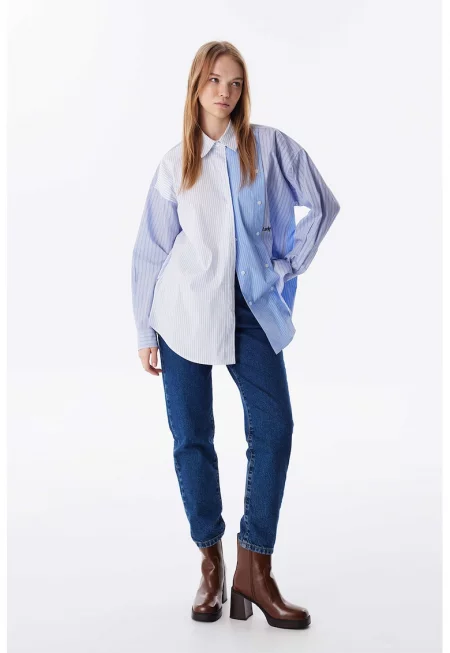 Риза с цветен блок - Бял/Син