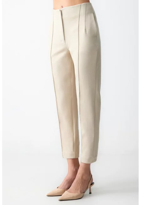 Скъсен панталон с висока талия - Крем