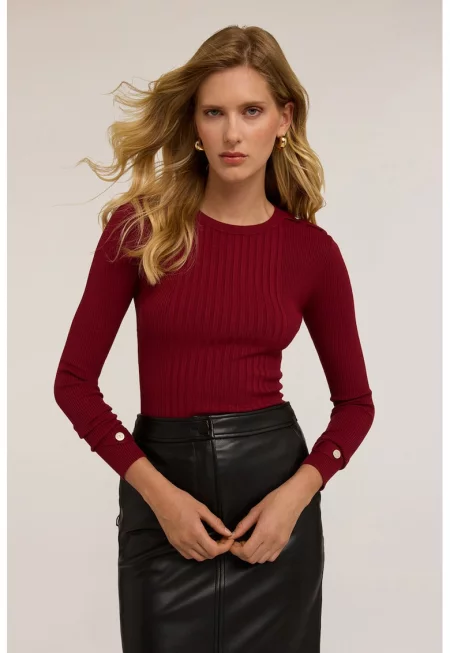 Слим пуловер с рипс