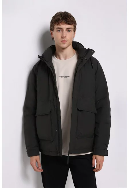 Зимно яке с джоб с капаче - Избеляло черно