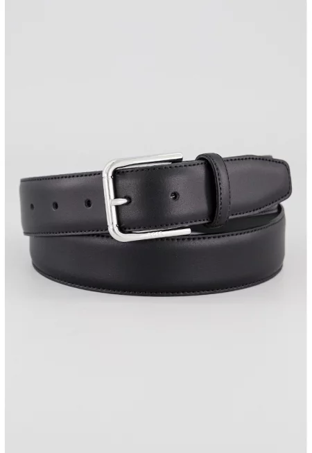 Кожен колан с метална тока