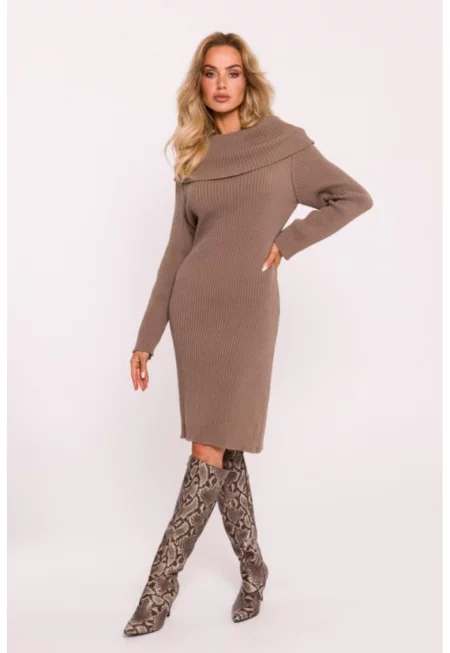 Плетена рокля с широка яка