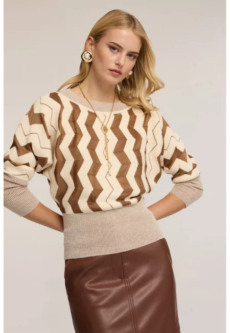 Пуловер с вълна