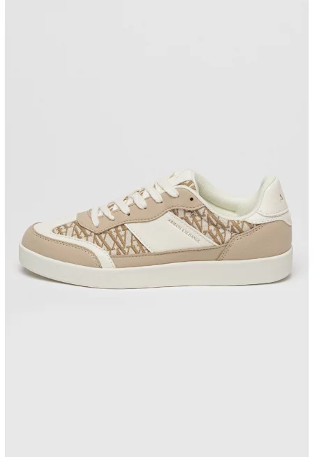 Спортни обувки с бродирано лого - Бежов/Мръснобял