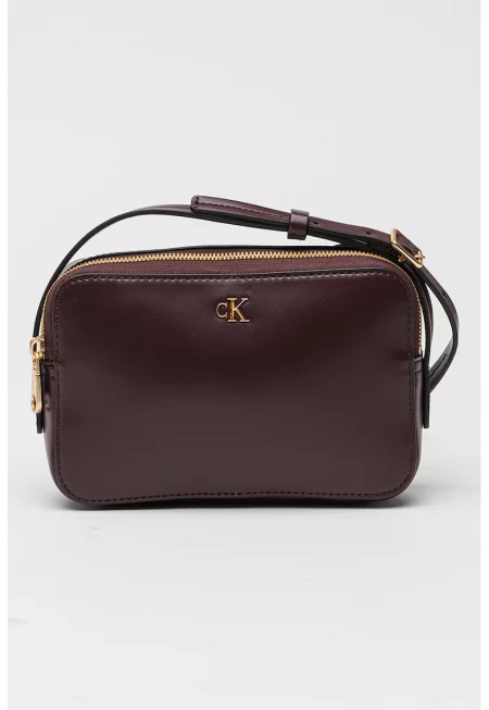 Чанта през рамо от еко кожа с регулируема презрамка - Тъмновиолетов