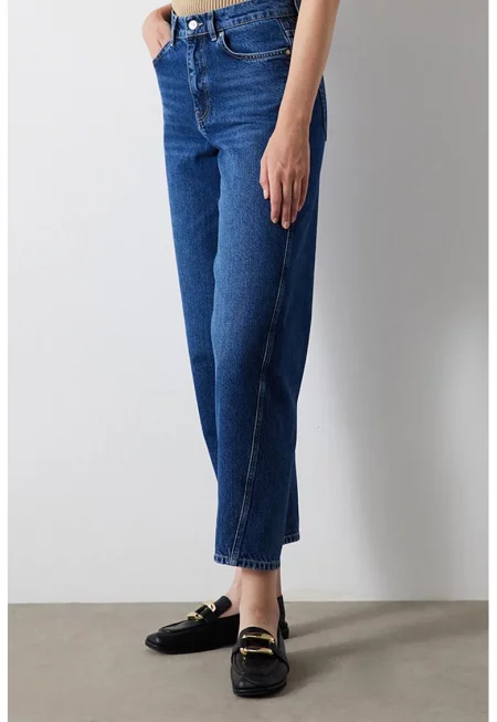 Дънки над глезена - Тъмносин