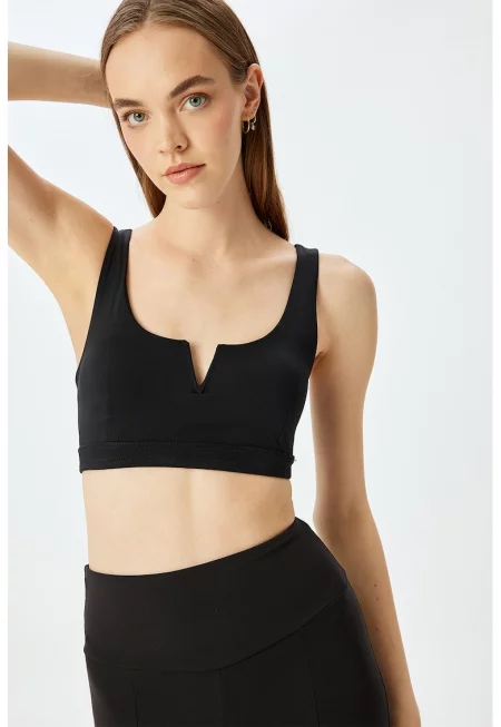 Едноцветно шпиц бюстие