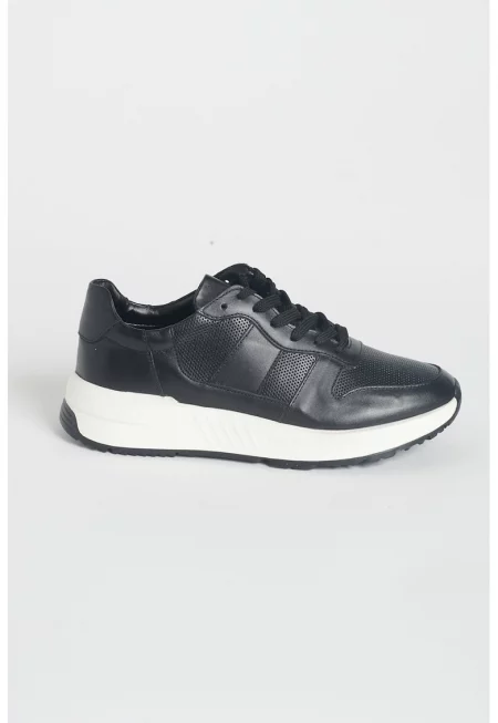 Кожени спортни обувки с перфорации - Черен