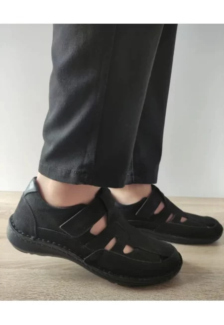 Мъжки ежедневни обувки  9543 01-2 перфорирани - Черни набук - Черен