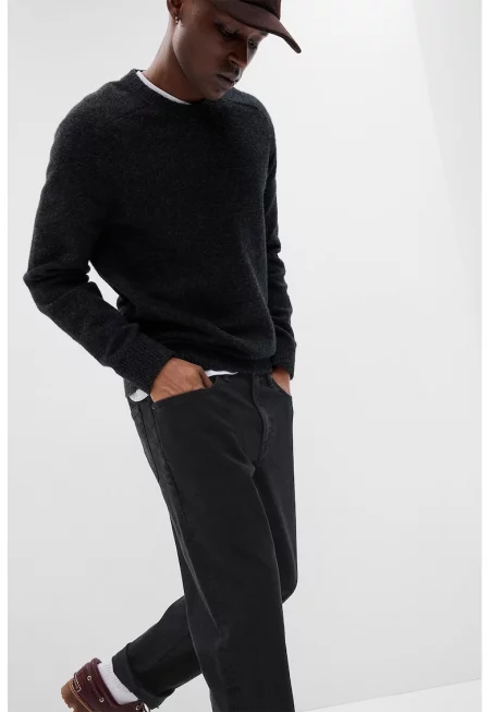 Прави дънки със средновисока талия