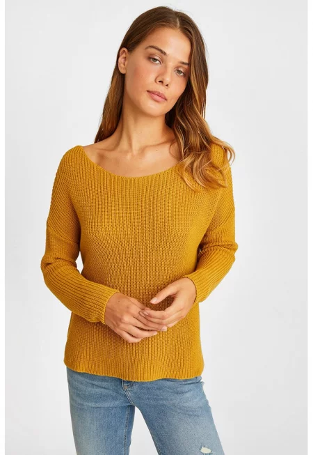 Пуловер с деколте тип лодка