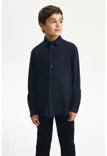 Риза с класическа яка