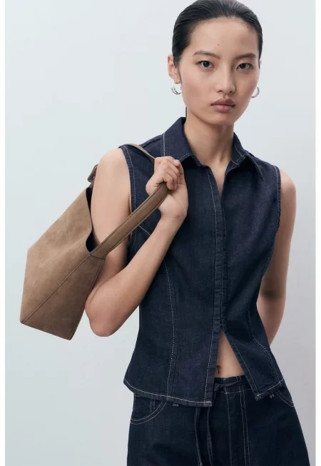 Дънков топ с контрастни шевове