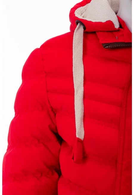 Капитонирано зимно яке с отделяща се качулка