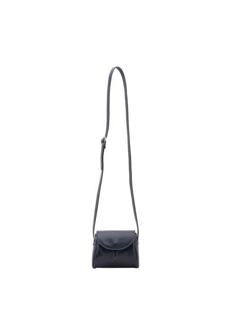 Кожена чанта през рамо с капса - Син