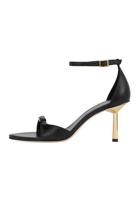 Кожени сандали с каишка на глезена - Черен