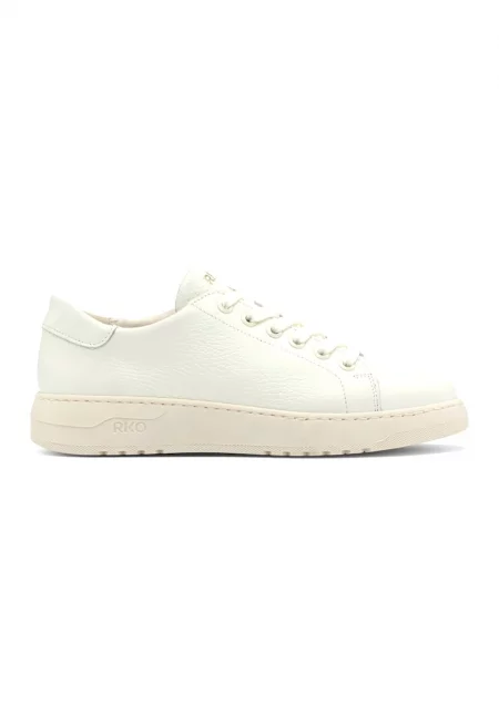 Кожени спортни обувки Nora с преливащ се ефект - Слонова кост