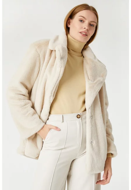 Палто от еко пух с раздвоен равер