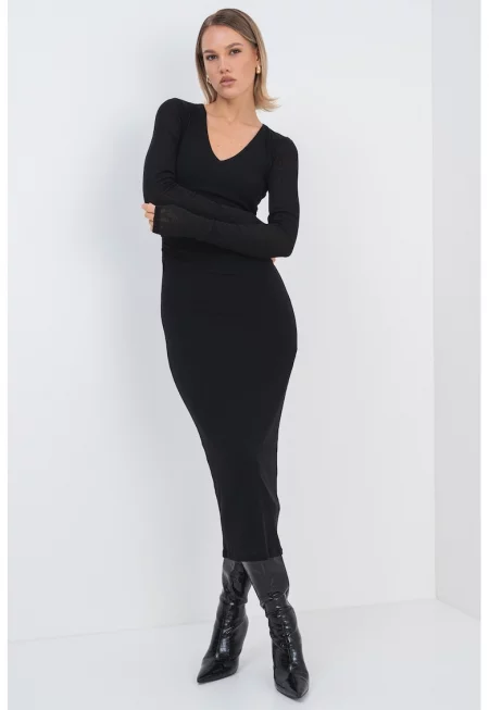 Шпиц рокля по тялото