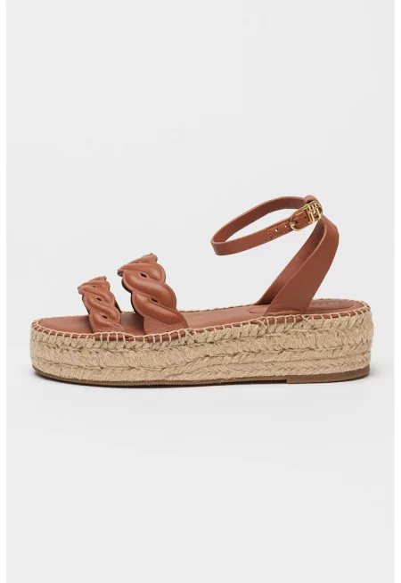 Скосени кожени сандали