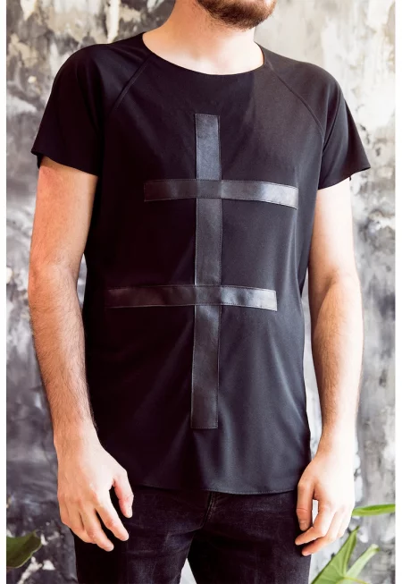 Тениска с кожа - Черен