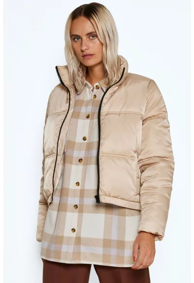 Зимно яке Anni с висока яка