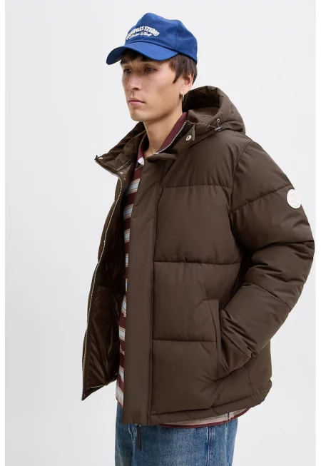 Зимно яке с качулка и джобове встрани