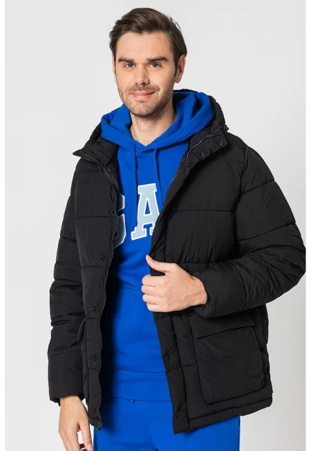 Зимно яке с капитониран дизайн