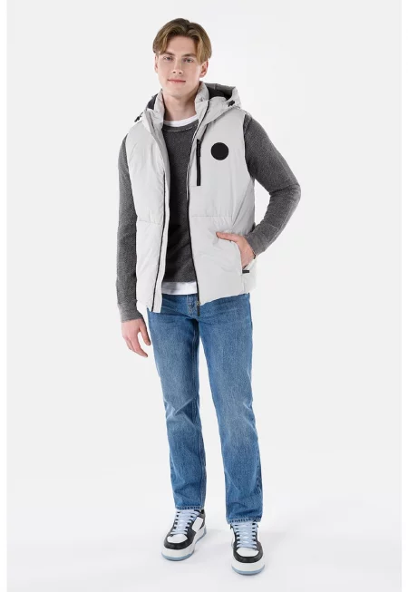 Капитониран елек с качулка