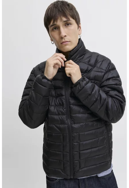 Капитонирано зимно яке с цип - Черен