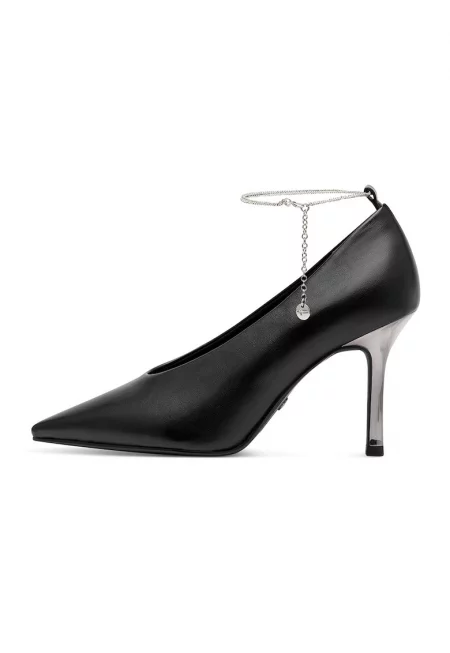 Обувки от еко кожа с остър връх