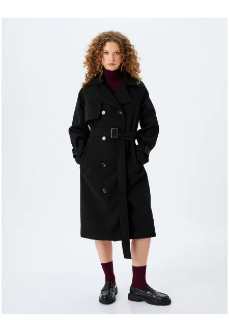 Палто с двуредно закопчаване и колан