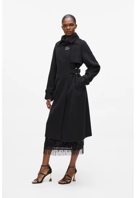 Палто с вълна и бришка